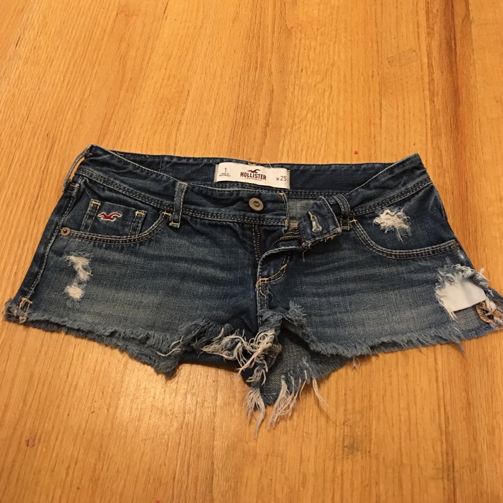 Hollister jean shorts